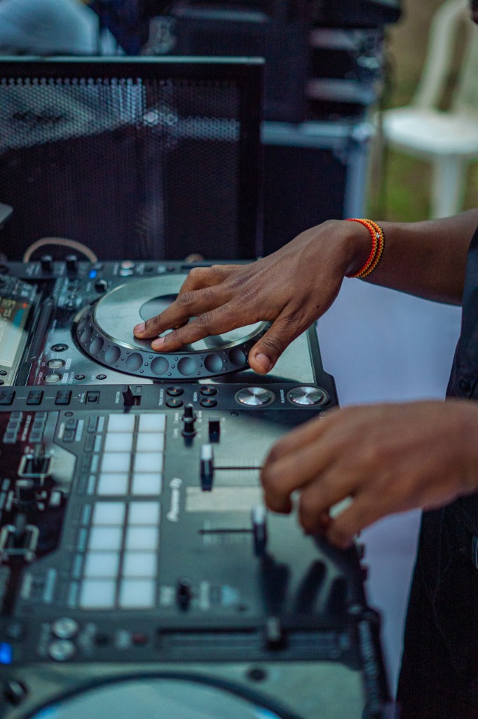 DJ Roster Application